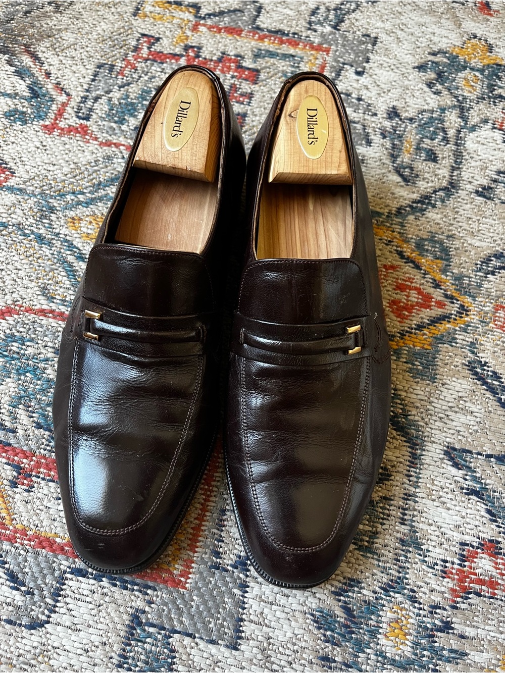 Florsheim Dark Oxblood Leather Slip-On Loafers with Gold Accents Size 9.5E